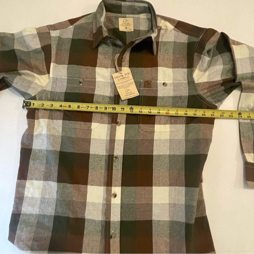 Ducks Unlimited Flannel Shirt Mens Medium Brown Plaid Long Sleeve Button Up NWT - Picture 9 of 13
